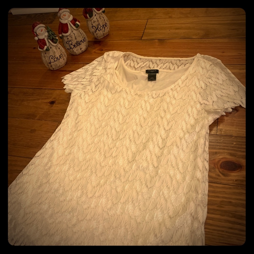 Cute Ann Taylor top